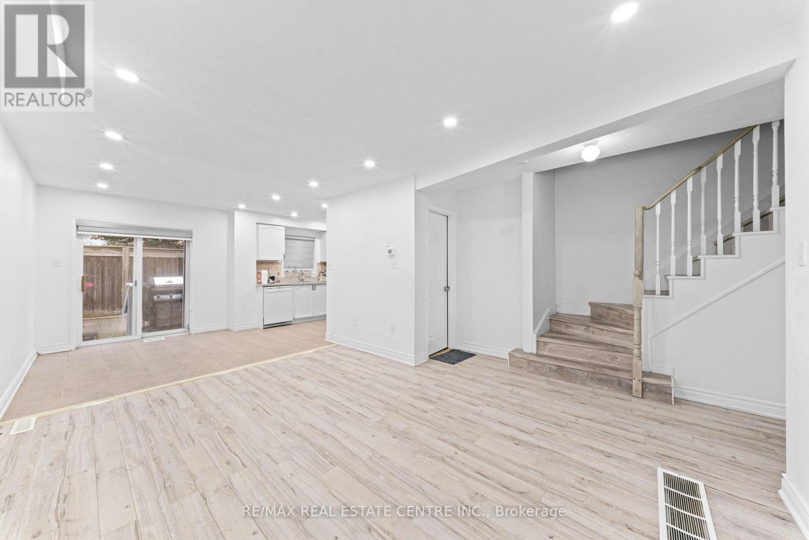 42 - 435 Middlefield Road, Toronto, Ontario  M1S 5W1 - Photo 4 - E13138532