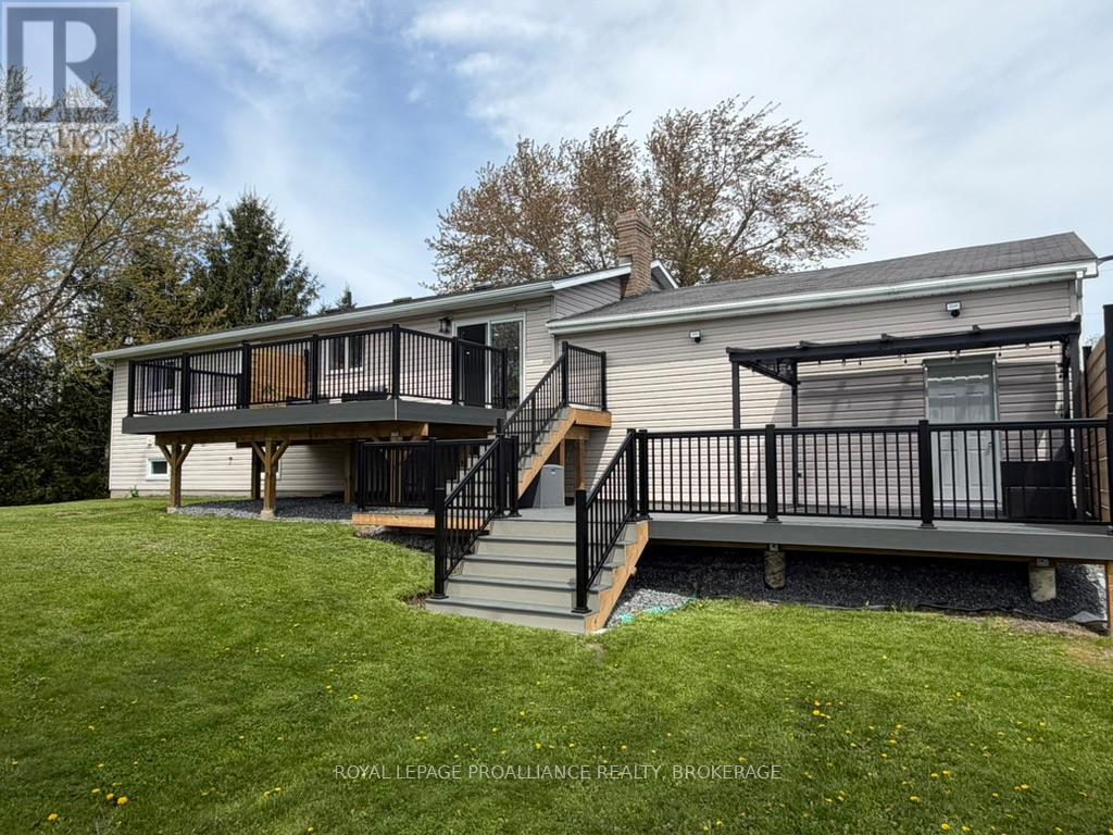1376 Eden Grove Road, Leeds And The Thousand Islands, Ontario  K0E 1L0 - Photo 42 - X12969486