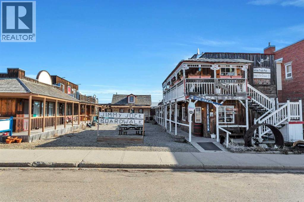 48 Main Street E, Big Valley, Alberta  T0J 0C9 - Photo 8 - A2210842