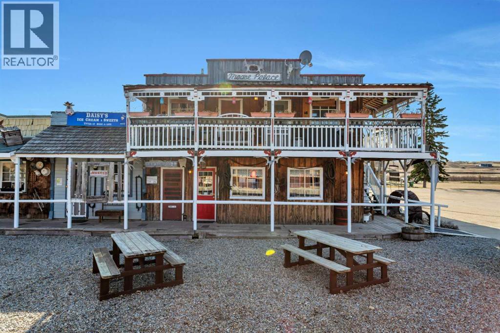48 Main Street E, Big Valley, Alberta  T0J 0C9 - Photo 1 - A2210842