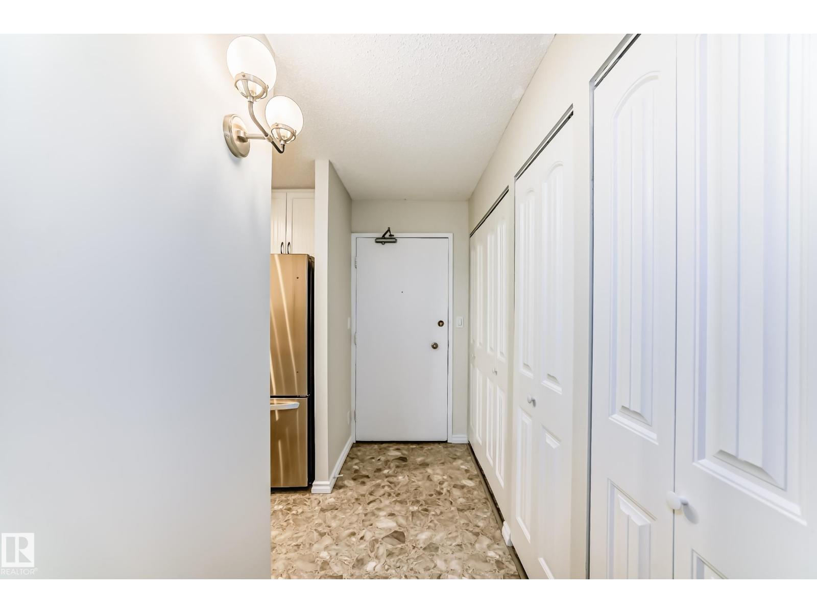 #1404 11307 99 Av Nw, Edmonton, Alberta  T5K 0H2 - Photo 3 - E4488294
