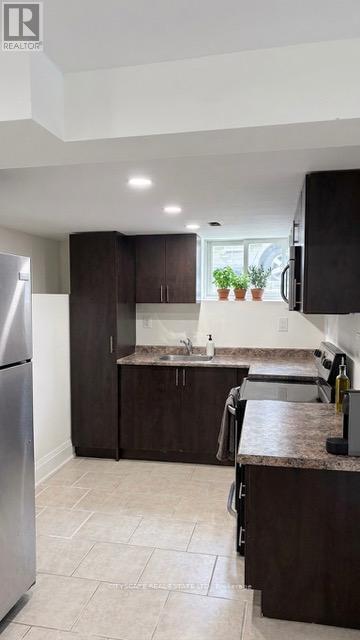 101 - 15 SANAGAN ROAD, Toronto, Ontario