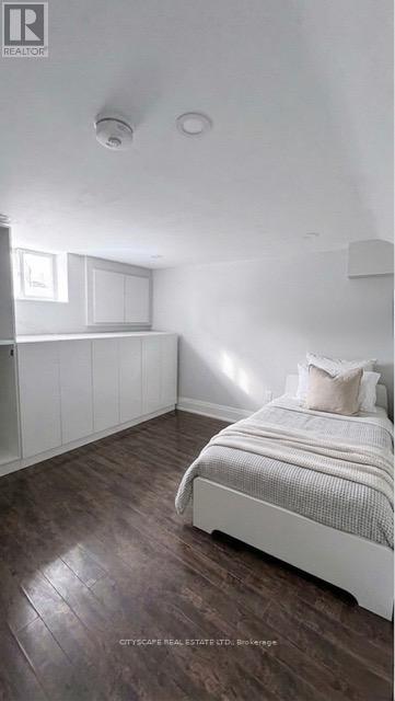 101 - 15 Sanagan Road, Toronto, Ontario  M9V 1R7 - Photo 4 - W13138522
