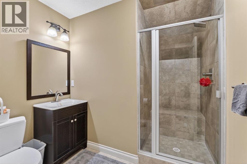 2 Ranchers Green, Okotoks, Alberta  T1S 0G6 - Photo 40 - A2311245