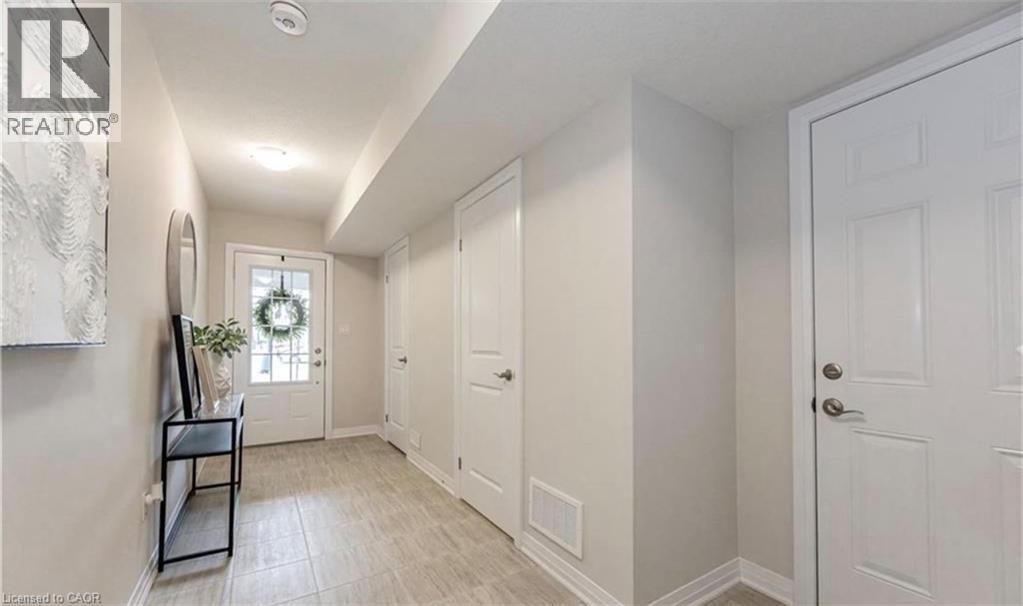 115 South Creek Drive Unit# 7b, Kitchener, Ontario  N2P 0H2 - Photo 4 - 40821695