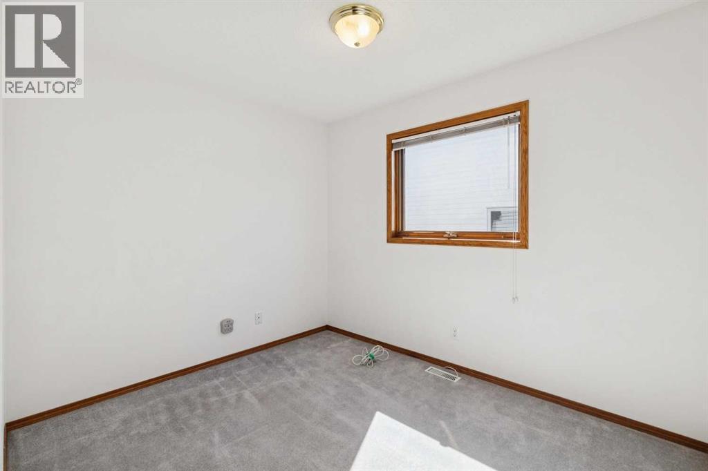 135 Sceptre Close NW, Calgary, Alberta  T3L 1Y2 - Photo 21 - A2288565