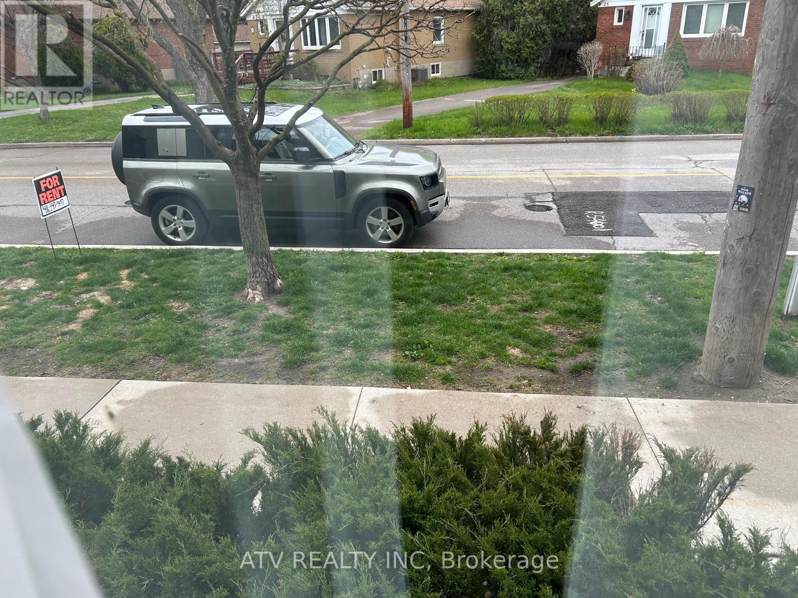 35 - 26 Fieldway Road, Toronto, Ontario M8Z 0E3 - Photo 2 - W13064996