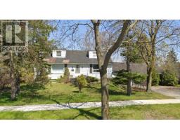 22 PLEASANT VIEW DRIVE, Toronto, Ontario