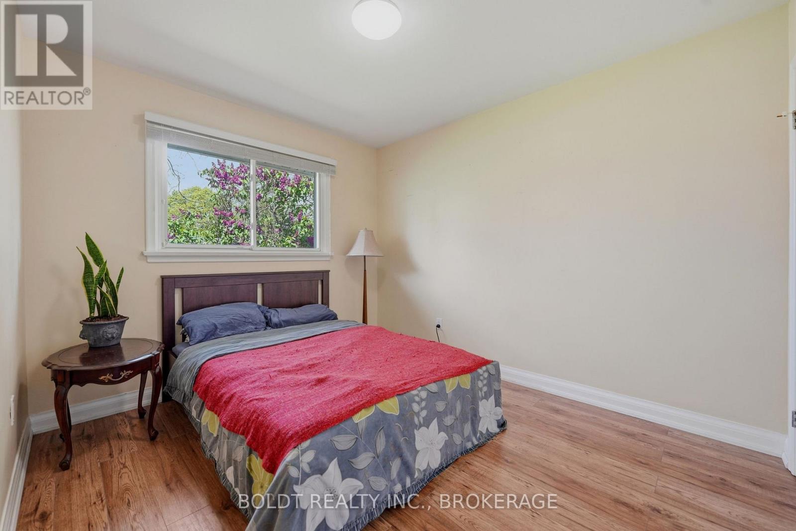 23 Woodelm Drive, St. Catharines, Ontario  L2M 4N5 - Photo 16 - X13138626