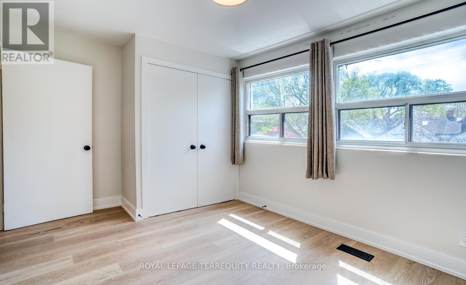 Upper - 743 Gerrard Street E, Toronto, Ontario  M4M 1Y5 - Photo 11 - E12906968