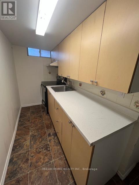 Basement - 221 Marlott Road, Vaughan, Ontario  L6A 1H1 - Photo 3 - N13138560