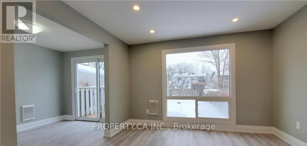 43 Barrett Crescent, Barrie (Letitia Heights), Ontario  L4N 5A4 - Photo 4 - S13138590