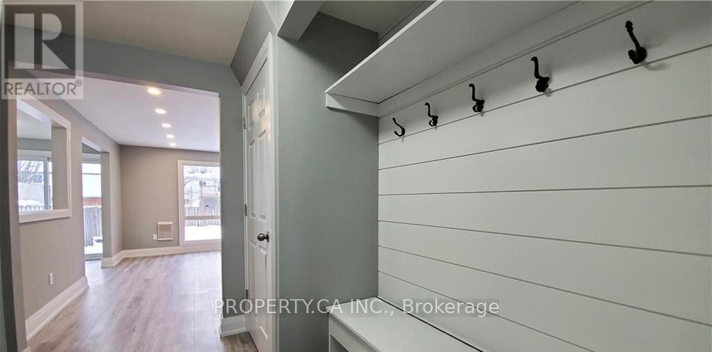 43 Barrett Crescent, Barrie (Letitia Heights), Ontario  L4N 5A4 - Photo 7 - S13138590