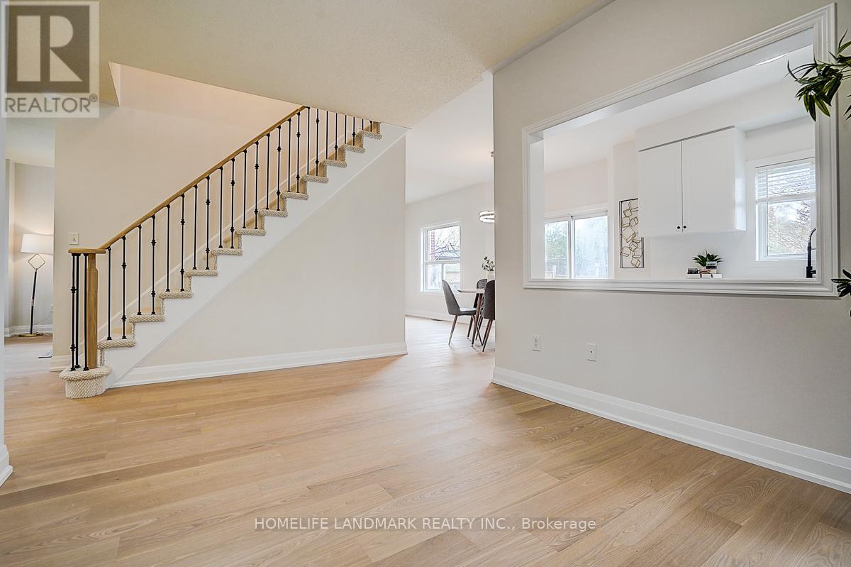 20 Joseph Crescent, Barrie (Painswick South), Ontario  L4N 0X9 - Photo 15 - S13138596
