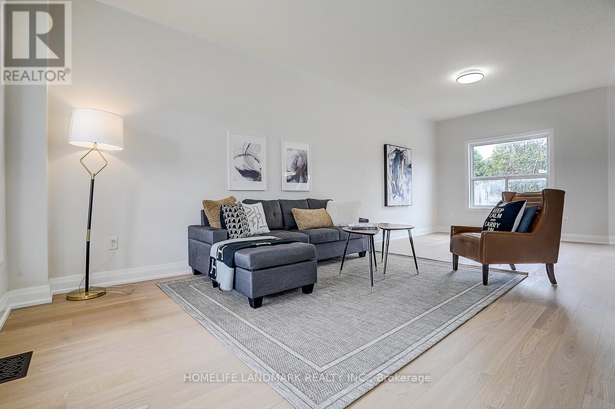 20 Joseph Crescent, Barrie (Painswick South), Ontario  L4N 0X9 - Photo 4 - S13138596