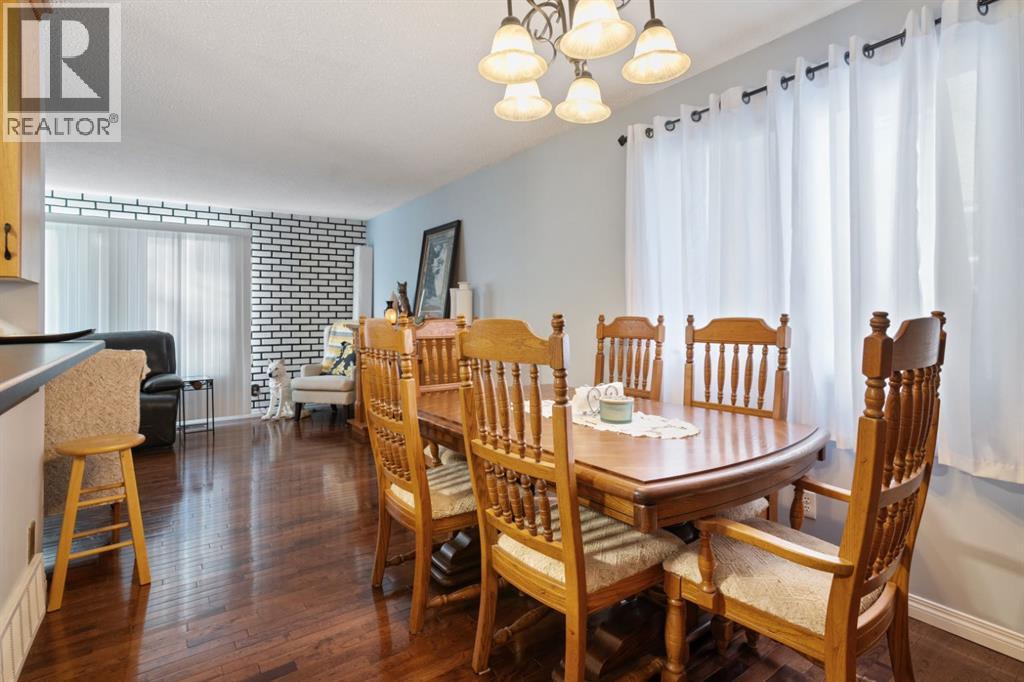 5223 42 Street, Camrose, Alberta  T4V 1A7 - Photo 7 - A2286650