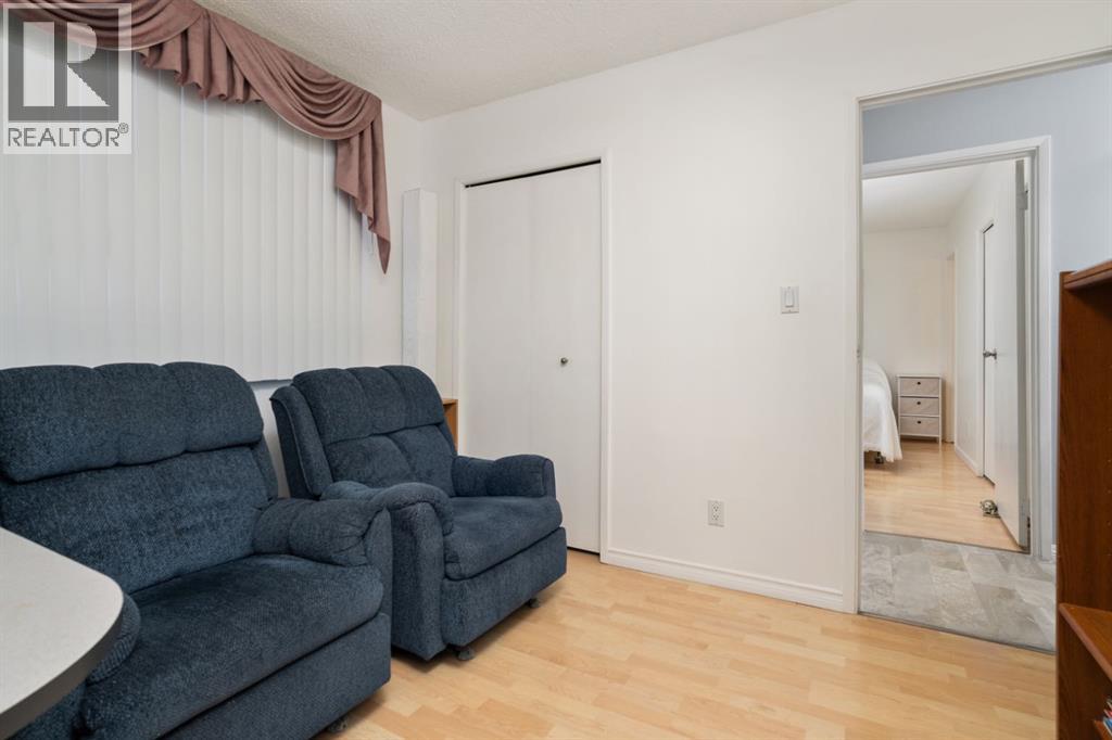 5223 42 Street, Camrose, Alberta  T4V 1A7 - Photo 17 - A2286650