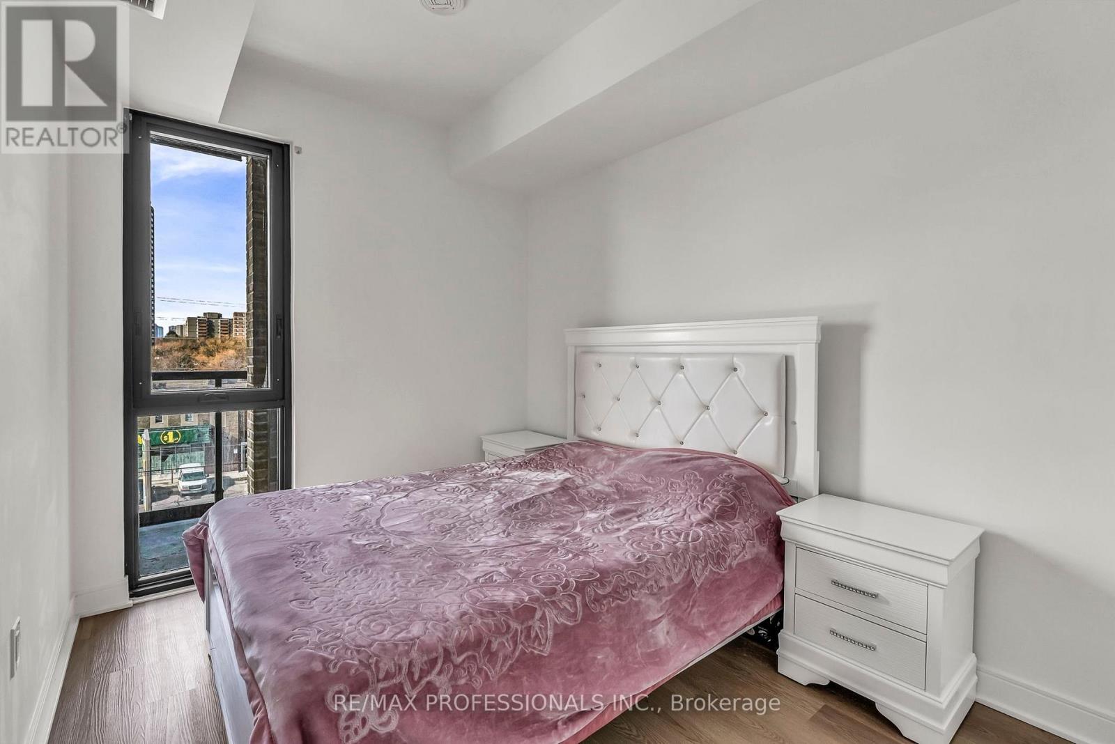 404 - 86 Dundas Street E, Mississauga, Ontario  L5A 0B1 - Photo 16 - W13138550