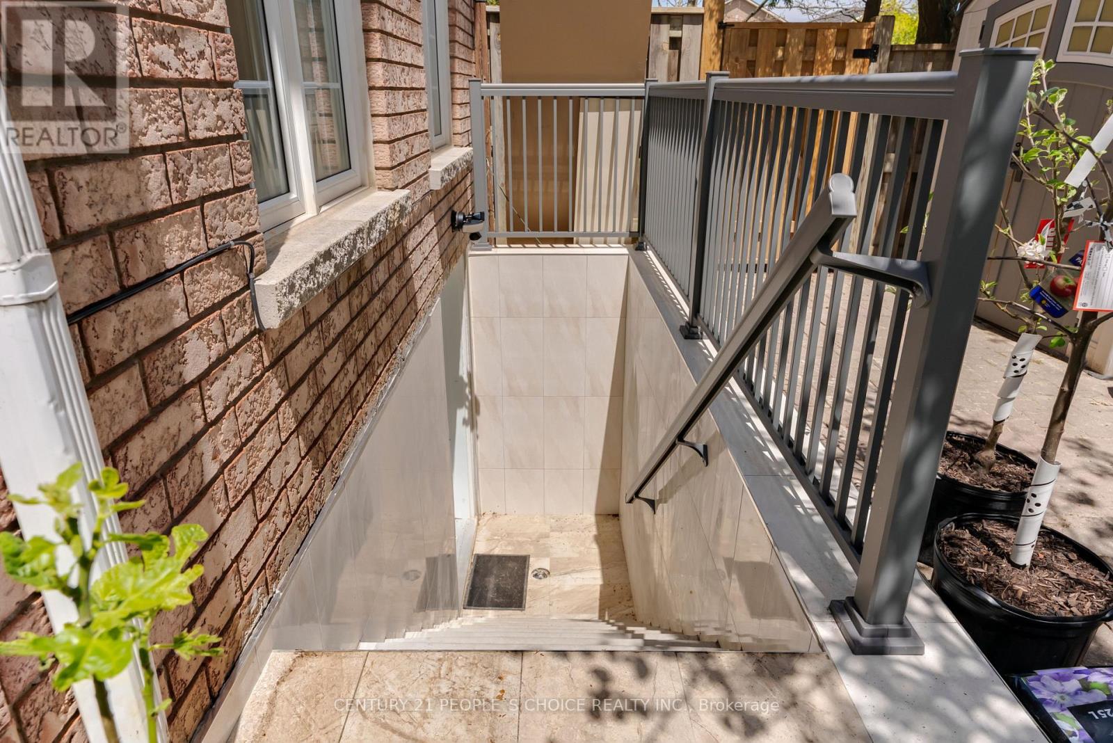Bsmt - 5358 Bellows Avenue, Mississauga, Ontario  L5R 3Y7 - Photo 25 - W13138552