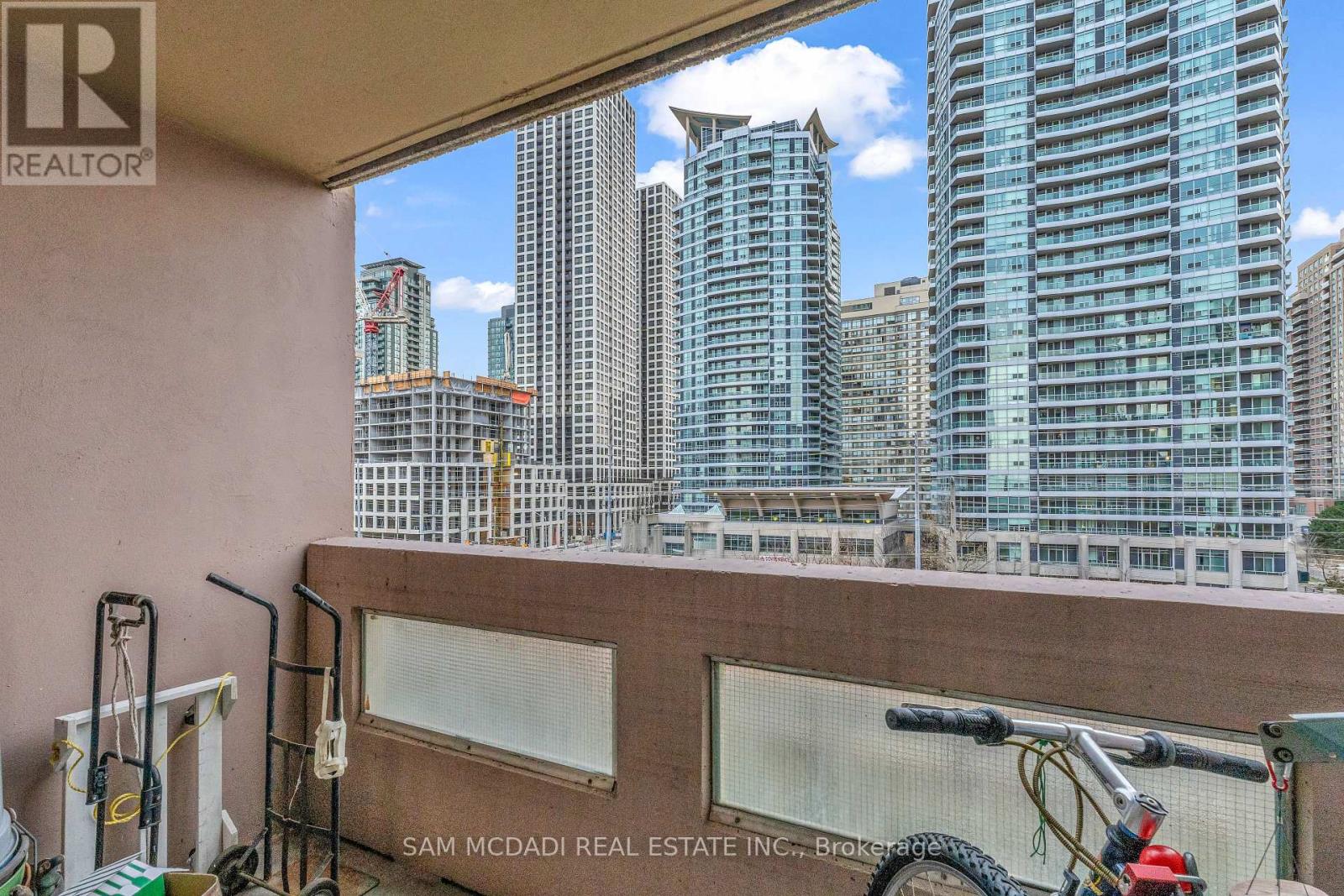 605 - 3590 Kaneff Crescent, Mississauga, Ontario  K5A 3X3 - Photo 12 - W13138562