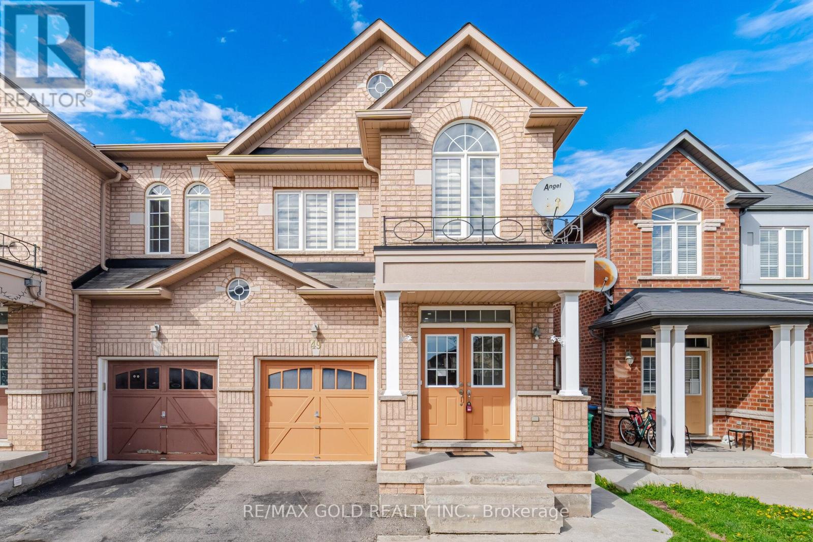 49 INTERLUDE DRIVE, Brampton, Ontario
