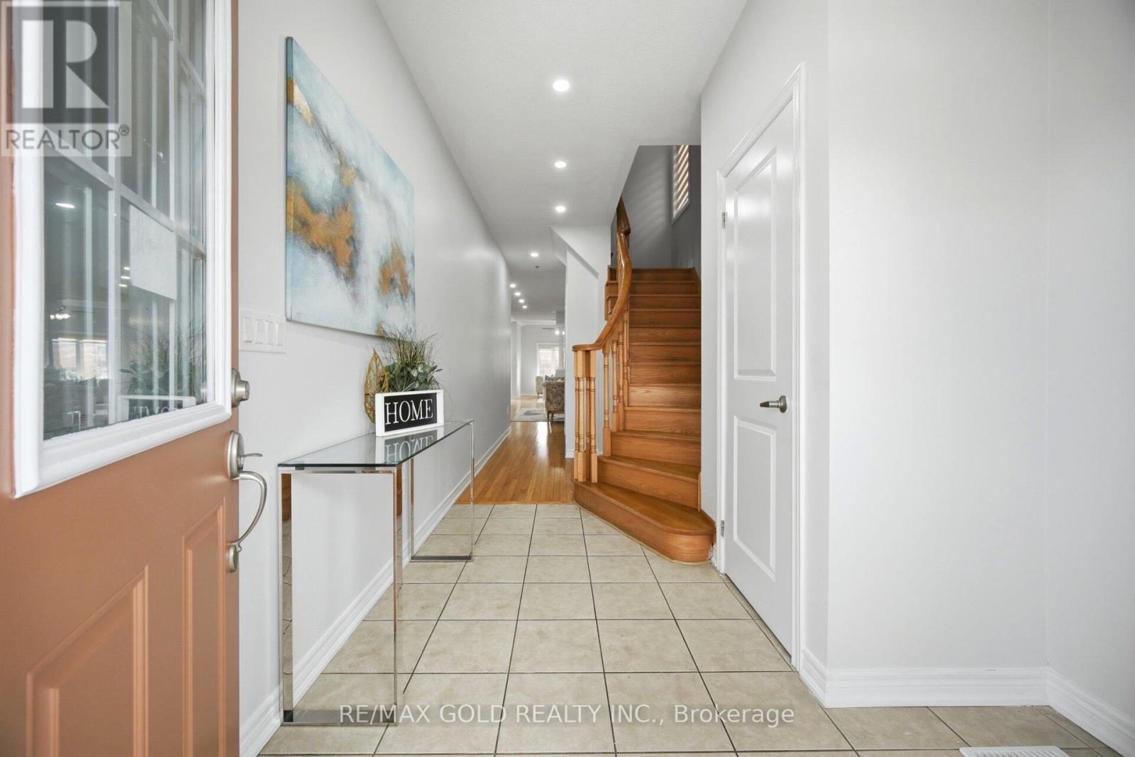 49 Interlude Drive, Brampton, Ontario  L6X 3B1 - Photo 5 - W13138582