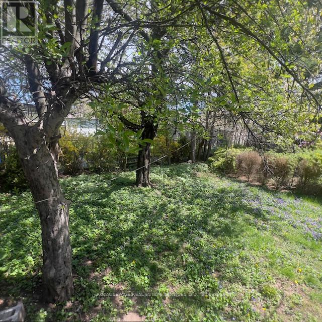 606 Pinegrove Road S, Oakville, Ontario  L6K 2C6 - Photo 24 - W13138614