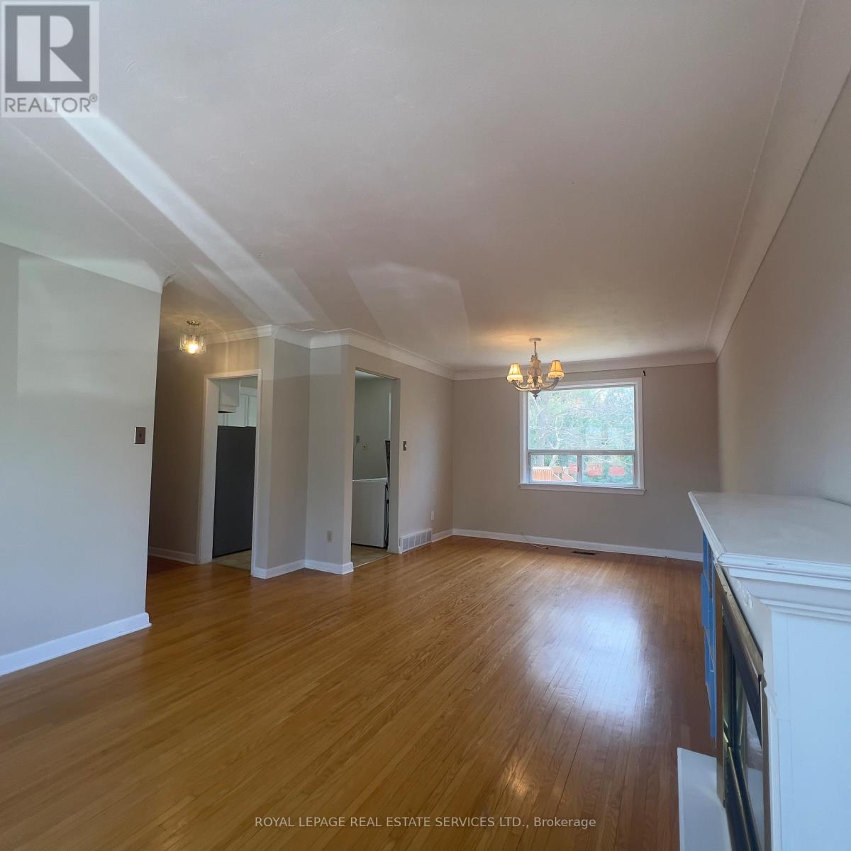 606 Pinegrove Road S, Oakville, Ontario  L6K 2C6 - Photo 4 - W13138614