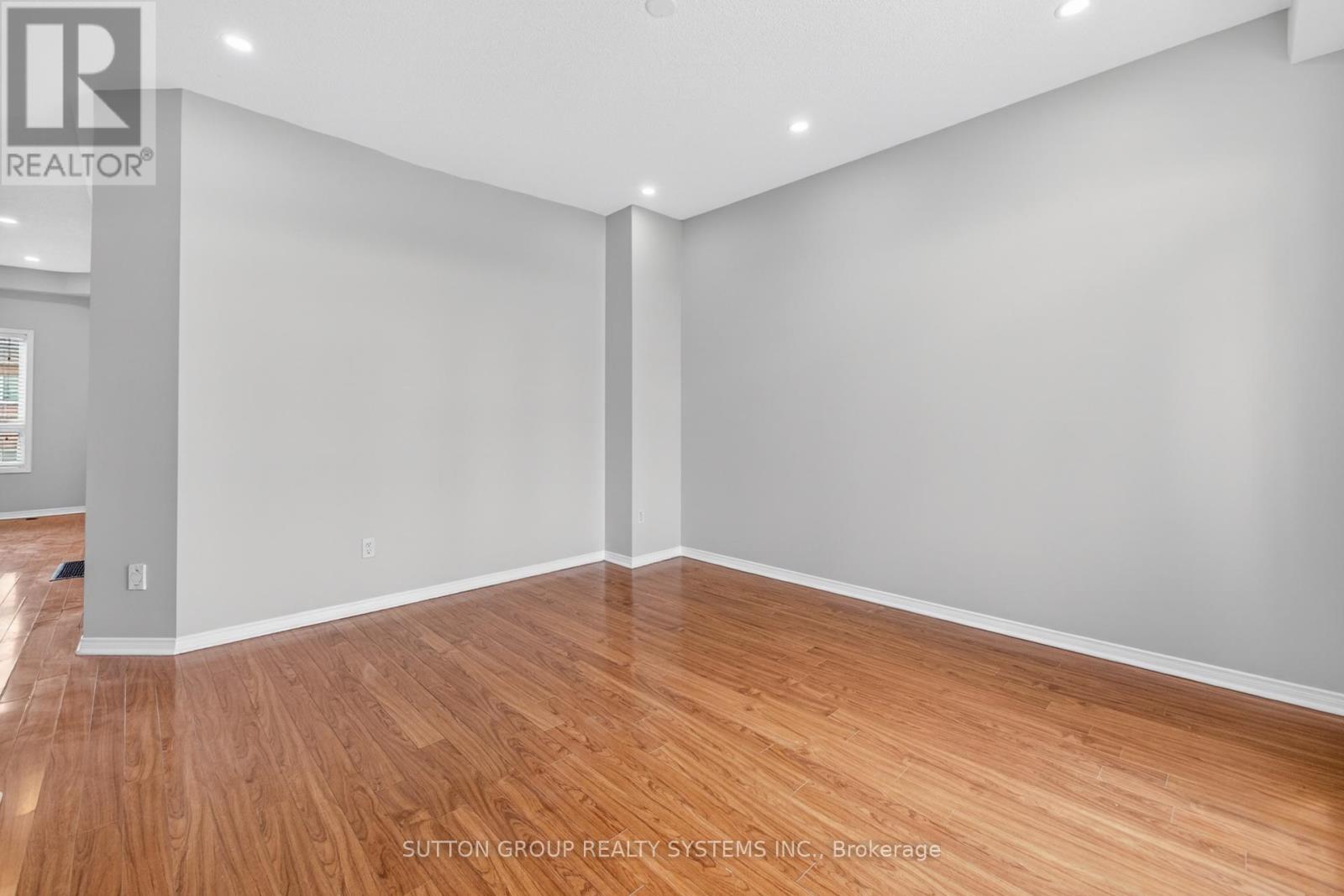 6556 Opera Glass Crescent S, Mississauga, Ontario  L5W 1S1 - Photo 13 - W13138616