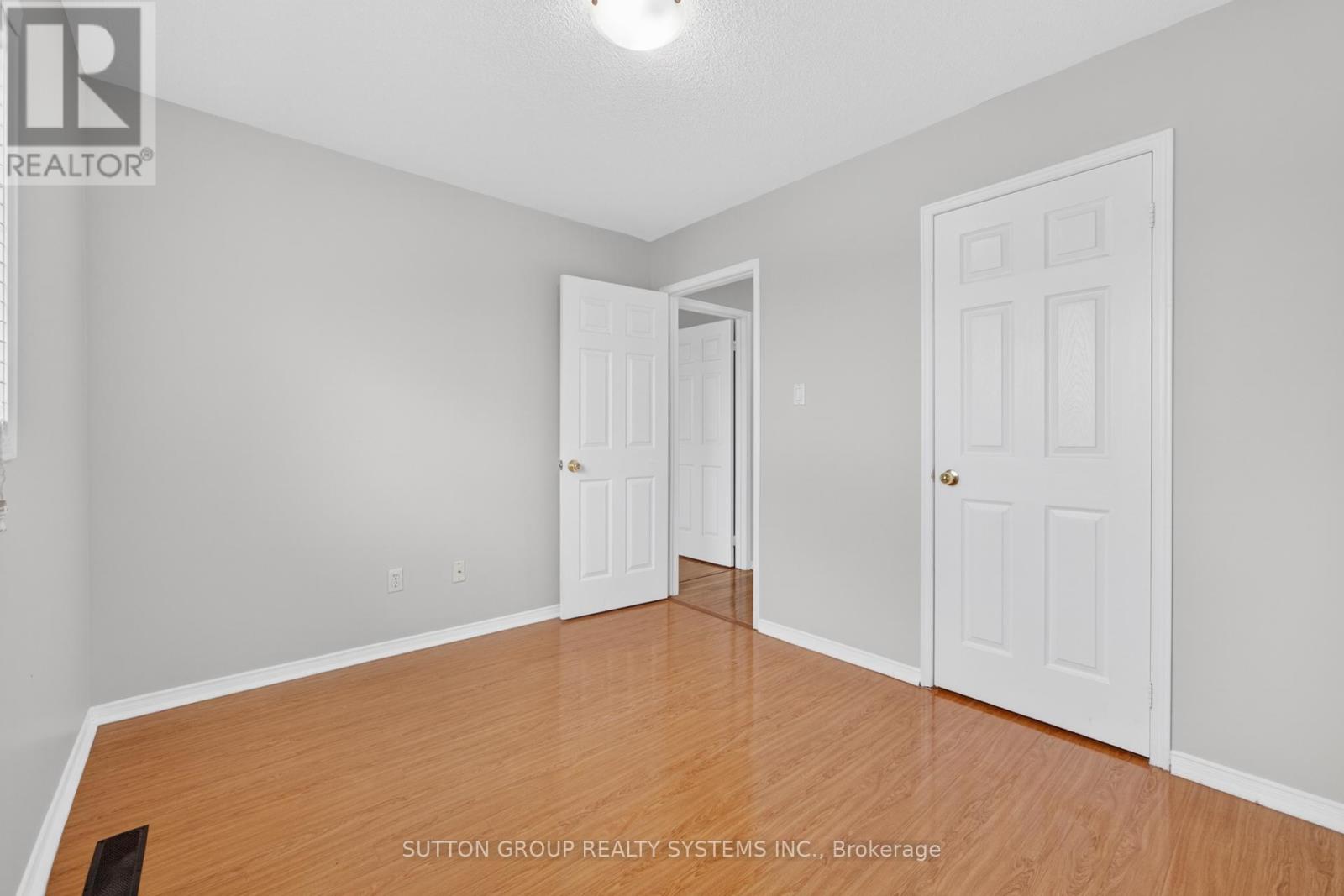 6556 Opera Glass Crescent S, Mississauga, Ontario  L5W 1S1 - Photo 29 - W13138616