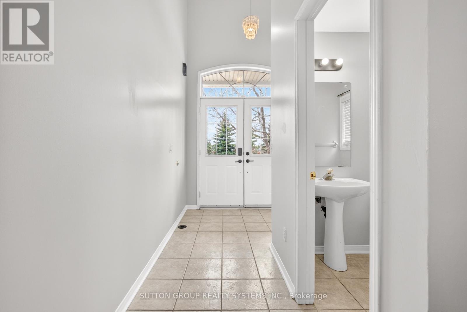 6556 Opera Glass Crescent S, Mississauga, Ontario  L5W 1S1 - Photo 6 - W13138616