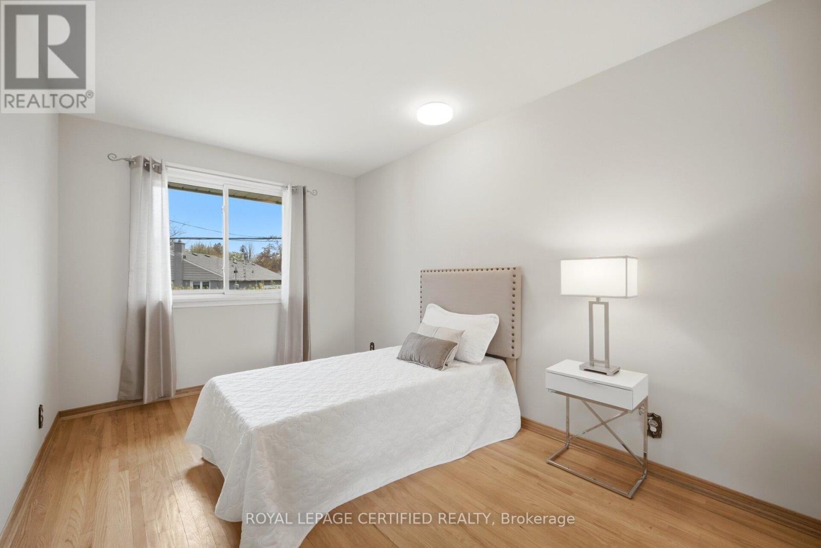 34 Warbeck Place, Toronto, Ontario  M9R 3C3 - Photo 20 - W13138628