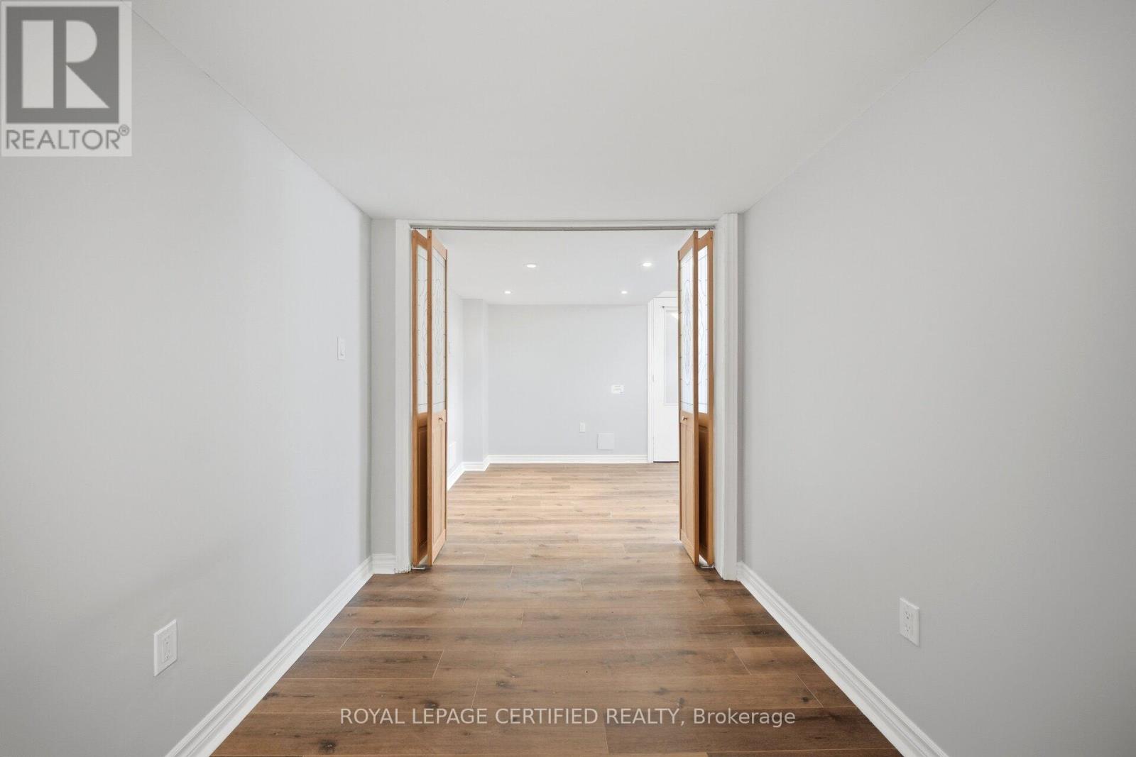 34 Warbeck Place, Toronto, Ontario  M9R 3C3 - Photo 31 - W13138628