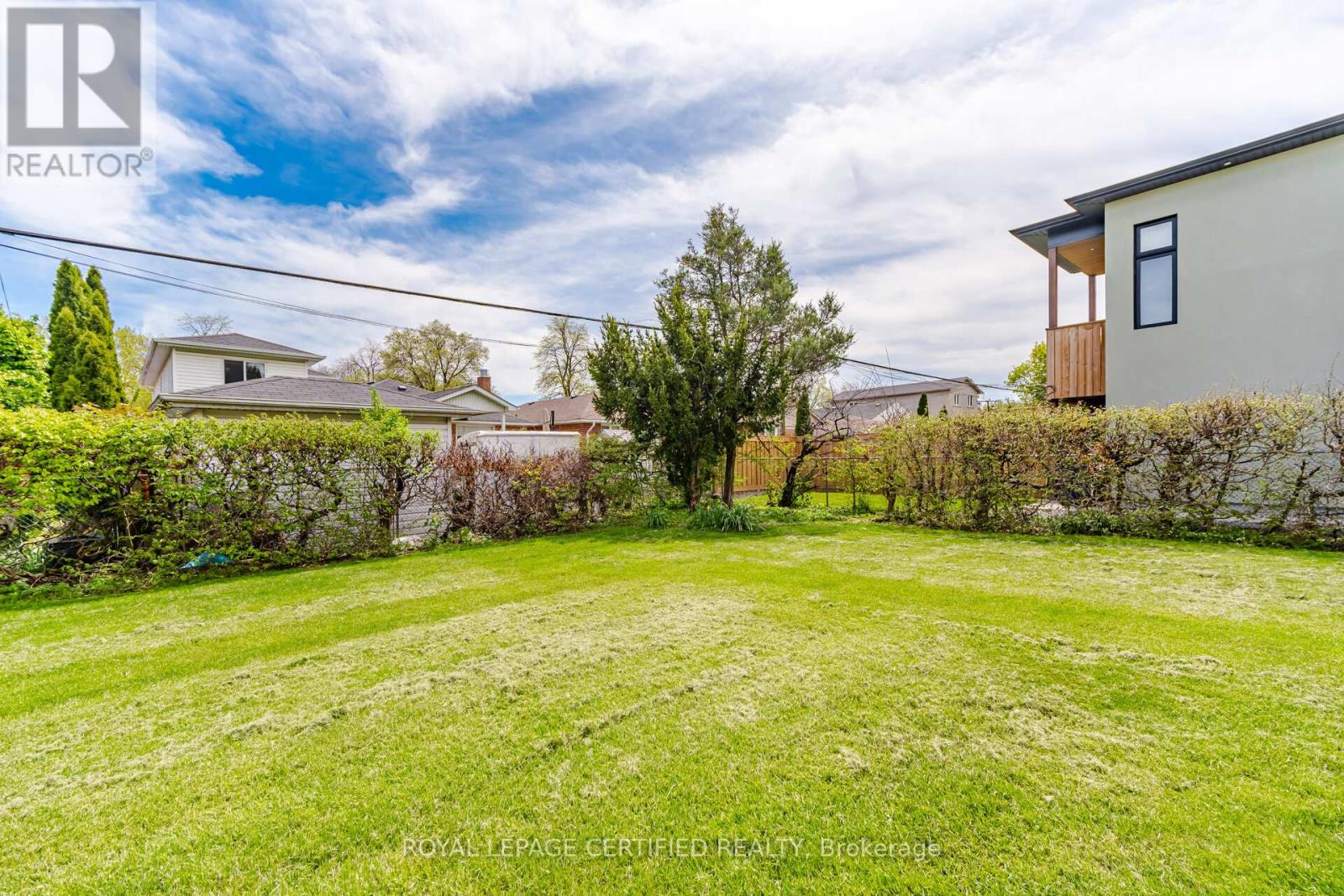 34 Warbeck Place, Toronto, Ontario  M9R 3C3 - Photo 37 - W13138628