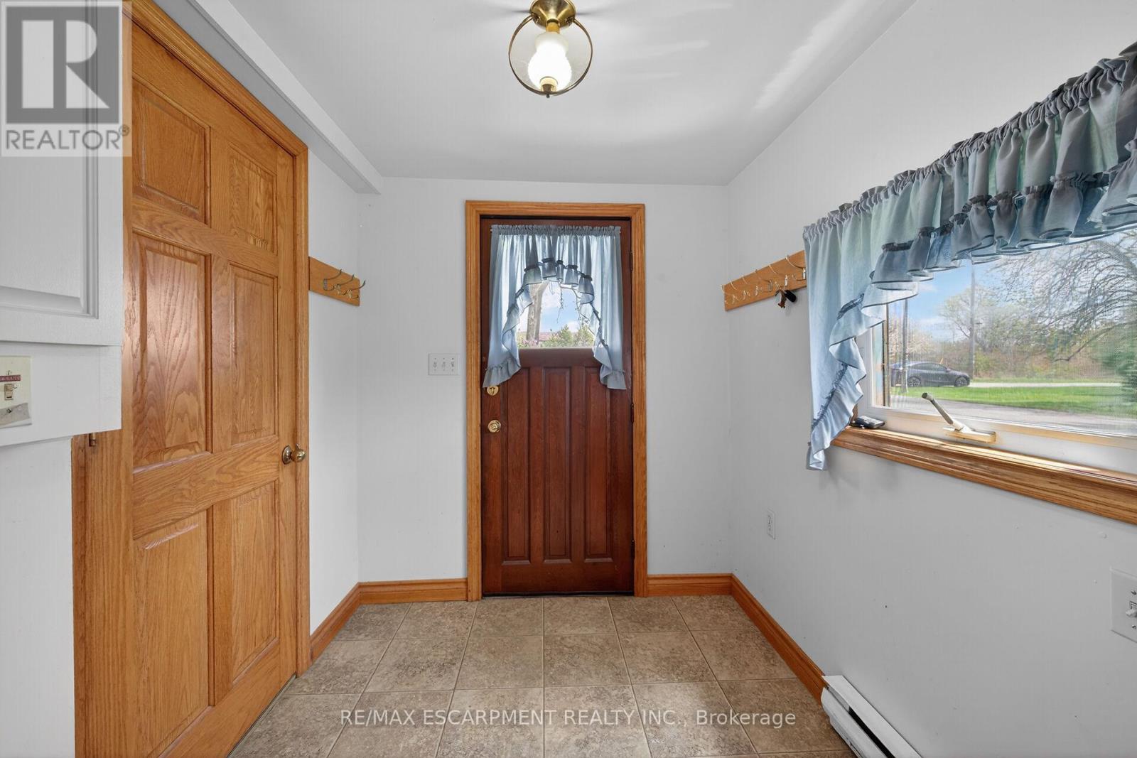 81 Fishcarrier Street N, Haldimand, Ontario  N0A 1E0 - Photo 34 - X13138576