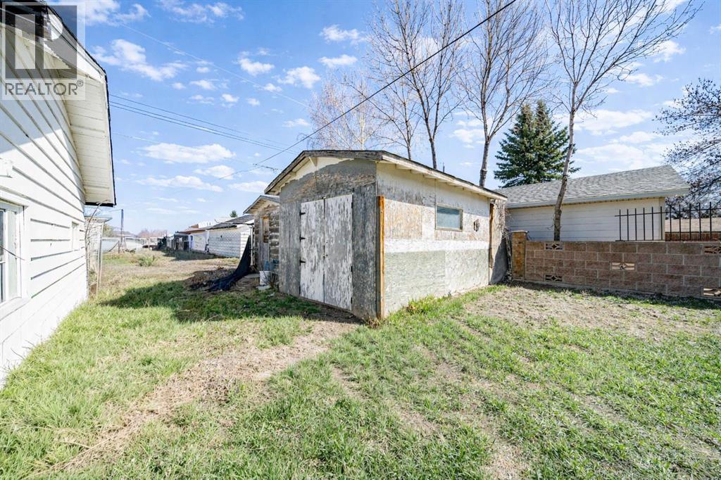 202 3 Avenue E, Bow Island, Alberta  T0K 0G0 - Photo 31 - A2303177