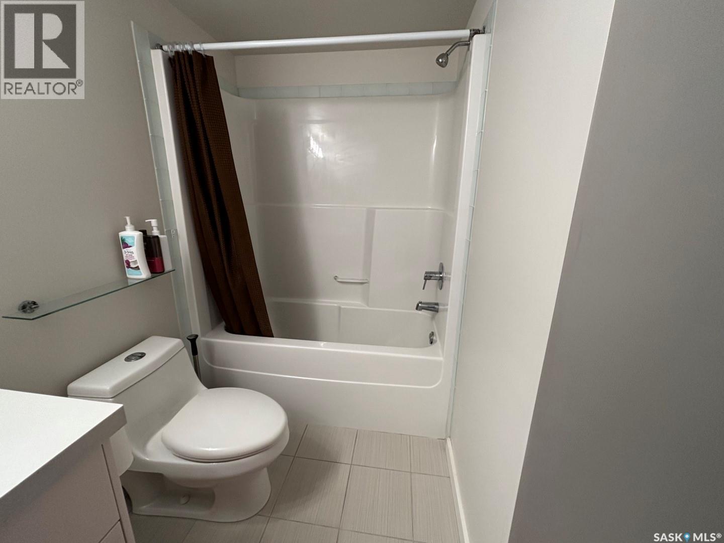 207 211 Ledingham Street, Saskatoon, Saskatchewan  S7V 0C5 - Photo 13 - SK036229