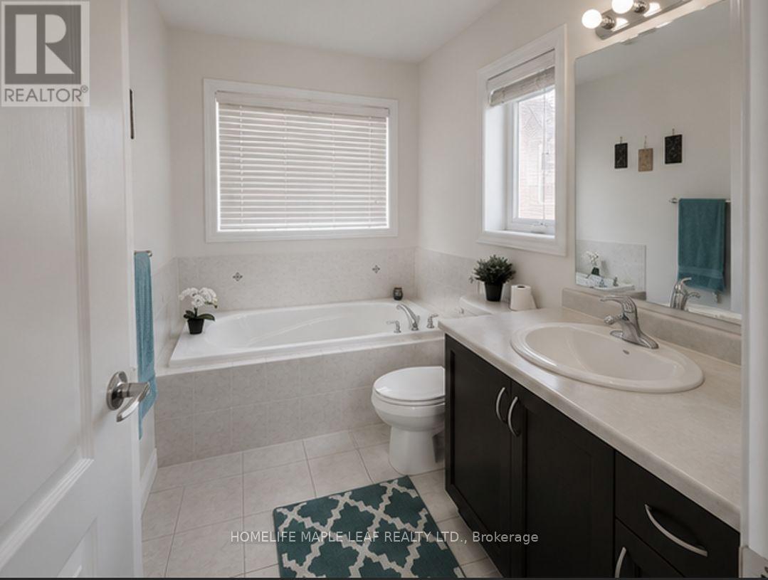 19 Vanwood Crescent, Brampton, Ontario  L6P 2X4 - Photo 19 - W13116938