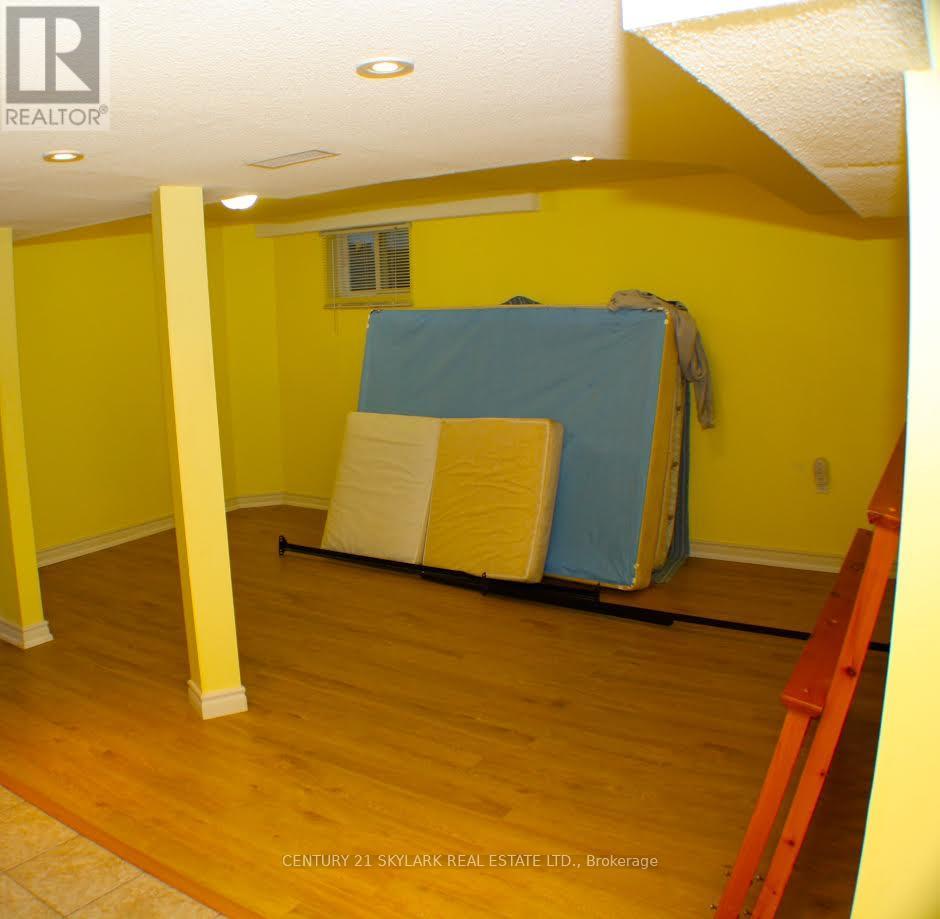 173 Lech Walesa Drive, Mississauga, Ontario  L5B 3H1 - Photo 17 - W13117136