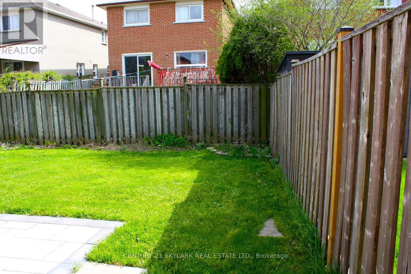 173 Lech Walesa Drive, Mississauga, Ontario  L5B 3H1 - Photo 20 - W13117136