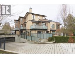 28 1863 WESBROOK MALL, Vancouver, British Columbia