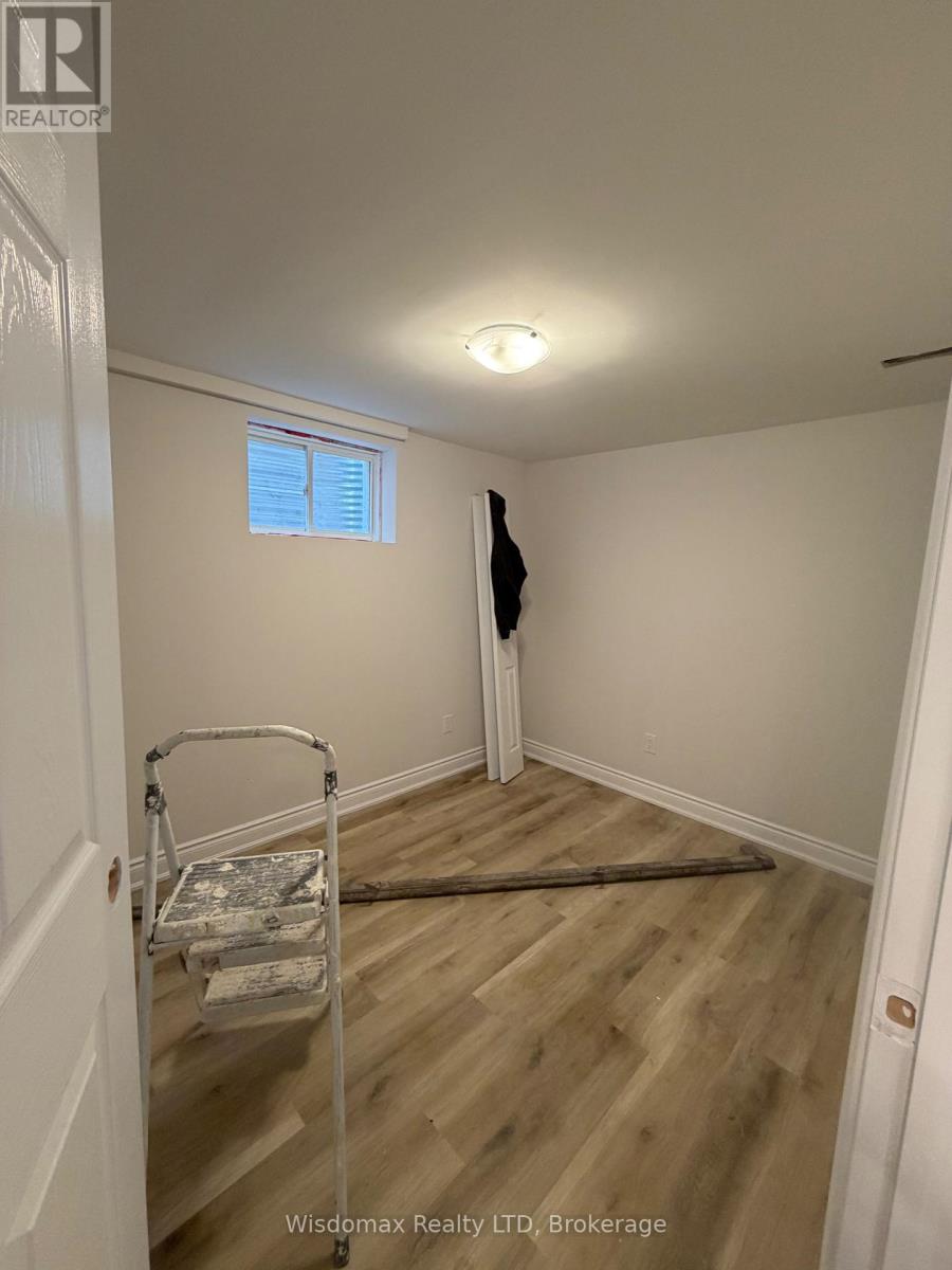 Basement Unit - 8429 Kelsey Crescent, Niagara Falls, Ontario  L2H 0E6 - Photo 2 - X13134694