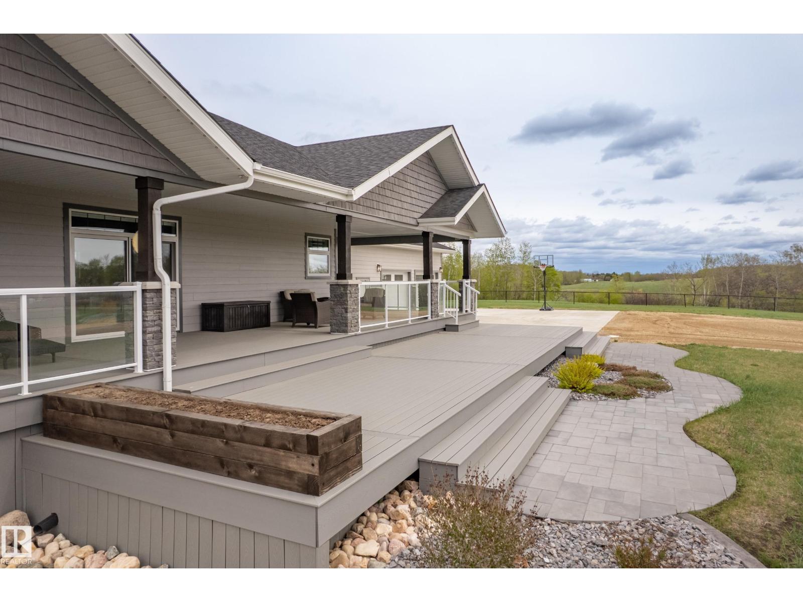 52502 Rge Road 22 A, Rural Parkland County, Alberta  T7Y 3C5 - Photo 2 - E4488302