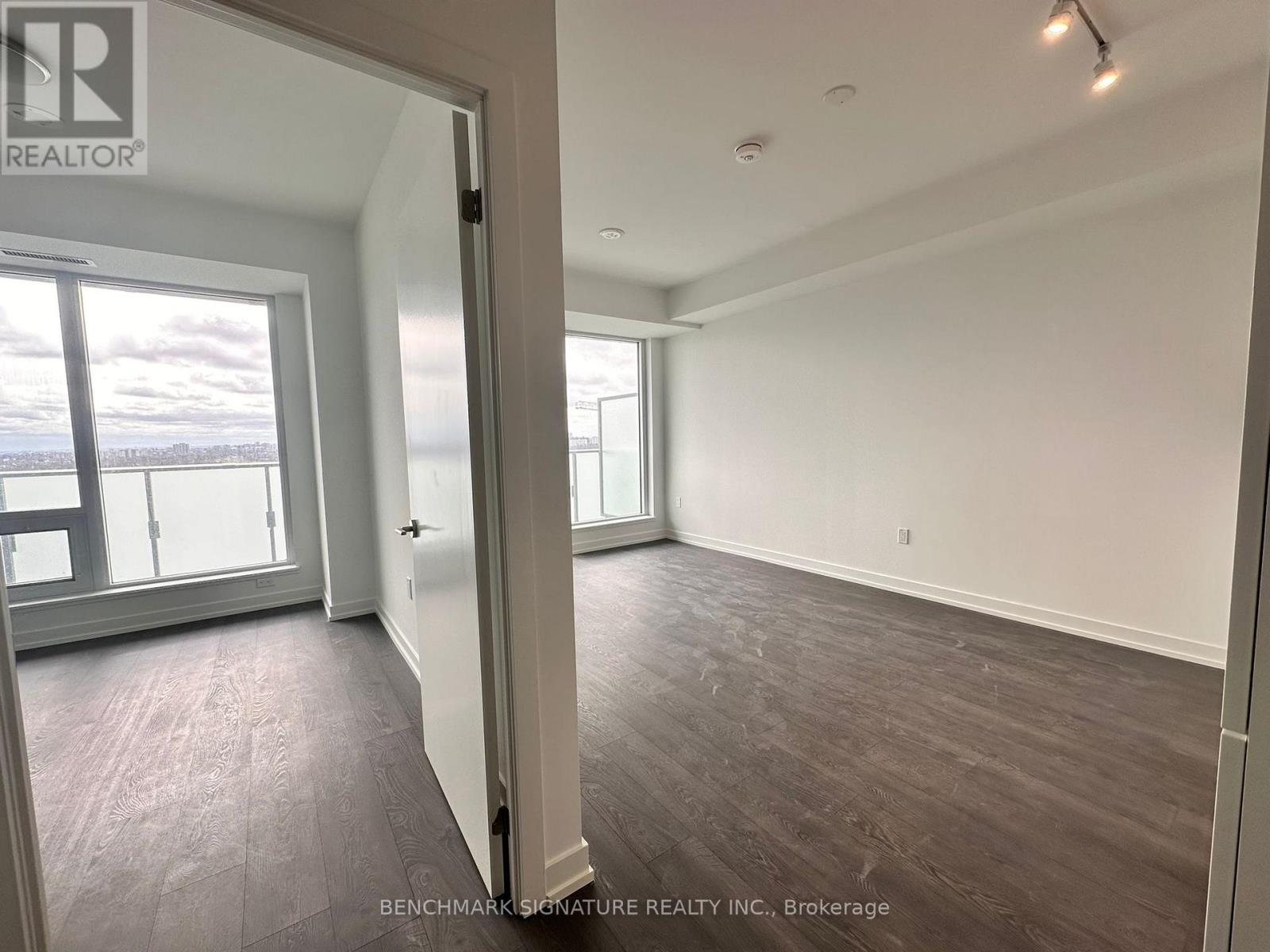 1708 - 8 Olympic Garden Drive, Toronto, Ontario  M2M 0B9 - Photo 2 - C13138654