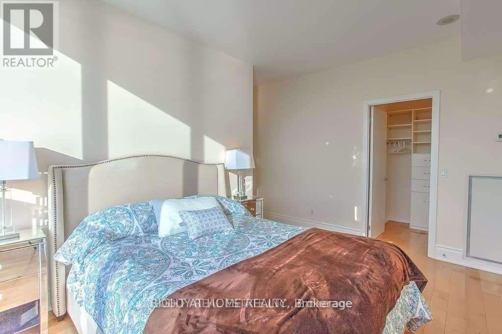 3511 - 208 Queens Quay W, Toronto, Ontario  M5J 2Y5 - Photo 11 - C13138656