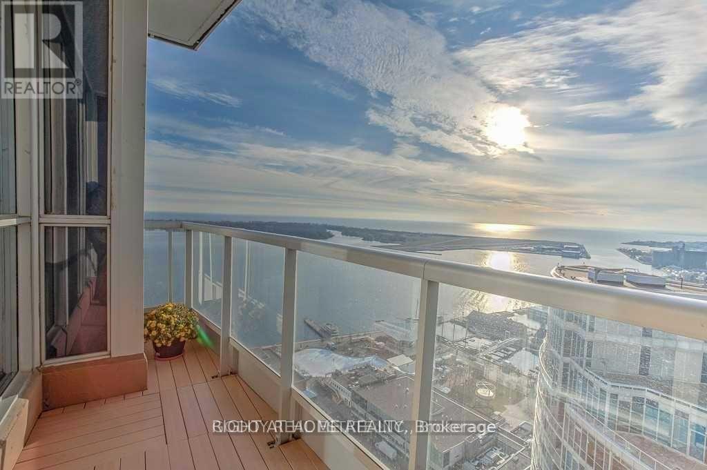 3511 - 208 Queens Quay W, Toronto, Ontario  M5J 2Y5 - Photo 14 - C13138656