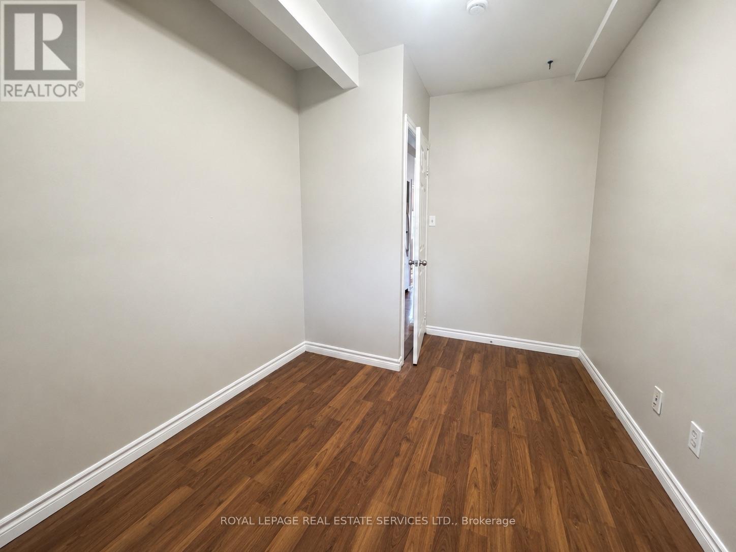 Main Floor - 186 Spadina Road, Toronto, Ontario  M5R 2T8 - Photo 21 - C13138658
