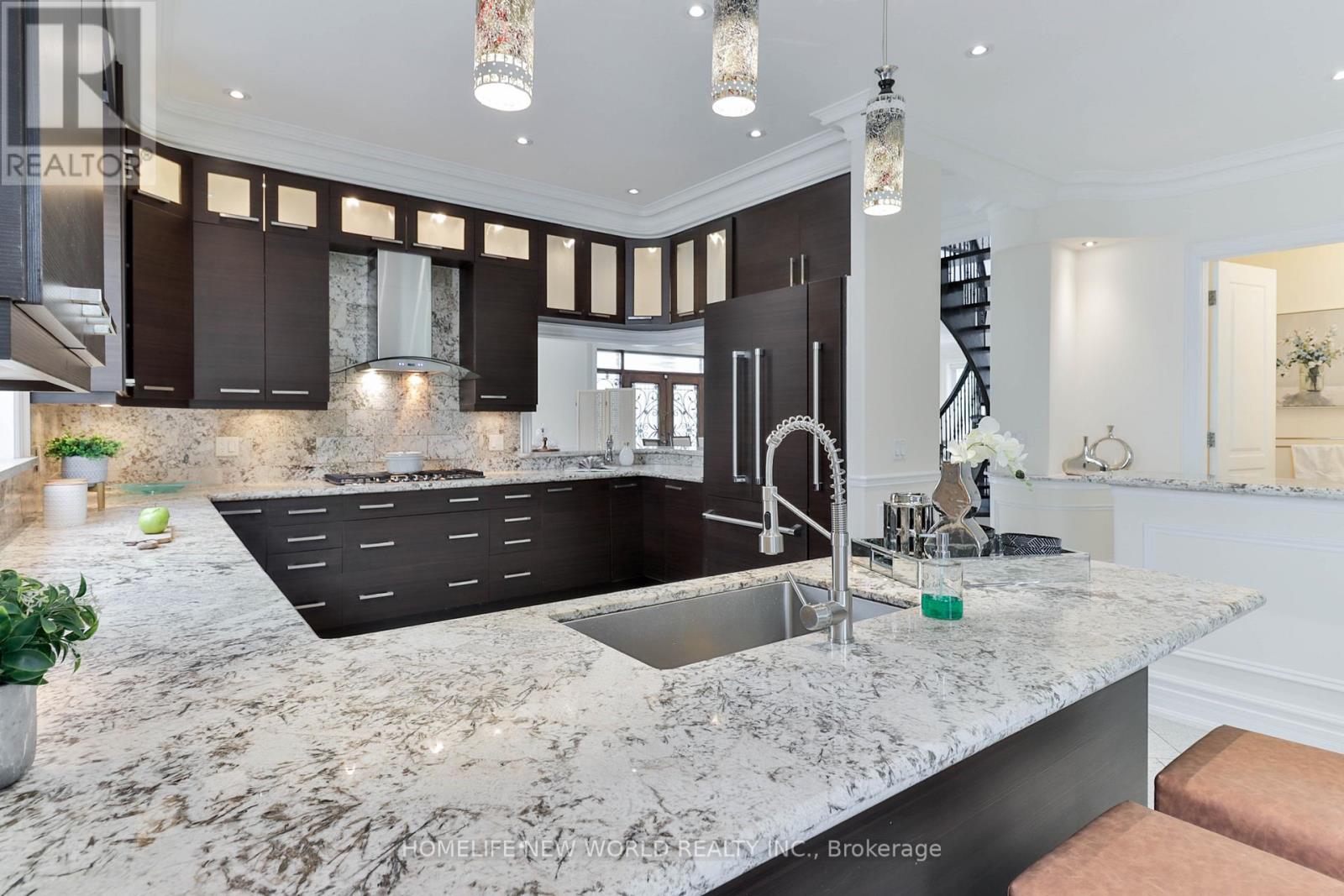 5 Oakcrest Avenue, Markham, Ontario L3R 2B7 - Photo 23 - N13040718
