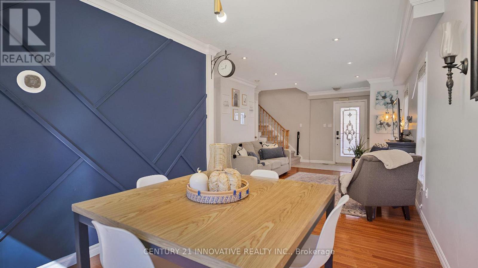 1730 Silver Maple Drive, Pickering, Ontario  L1V 6X9 - Photo 6 - E13138636