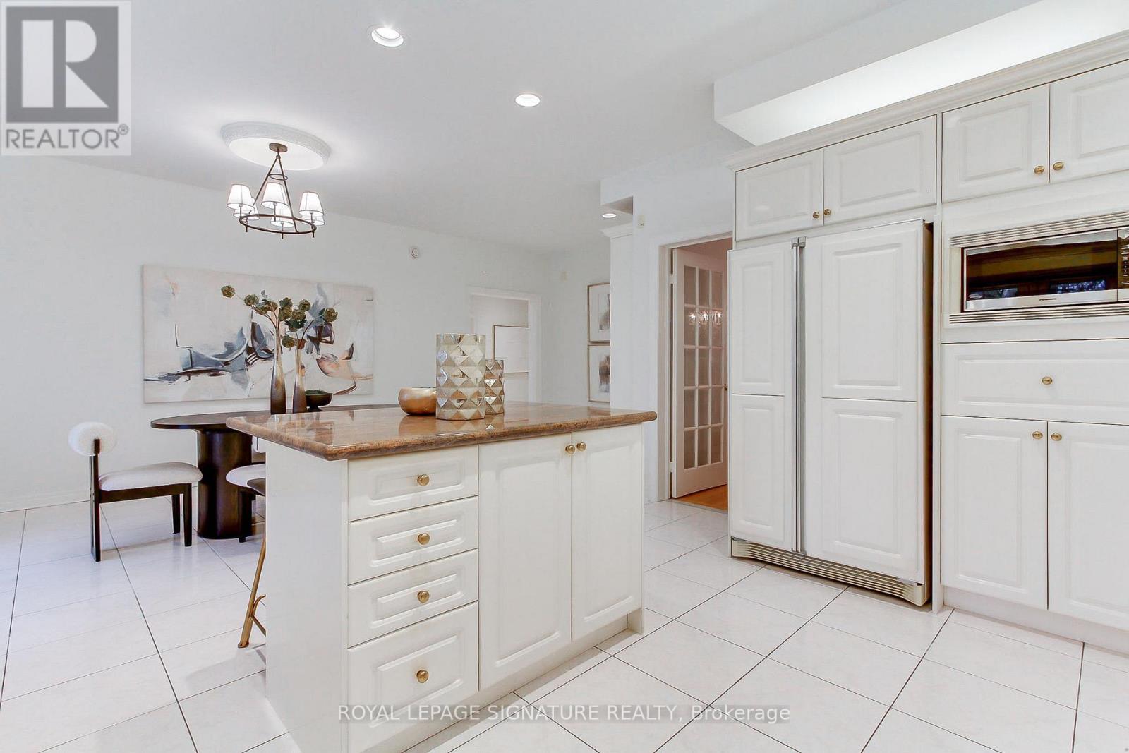 70 Graydon Crescent, Richmond Hill, Ontario  L4B 3W7 - Photo 14 - N13138662